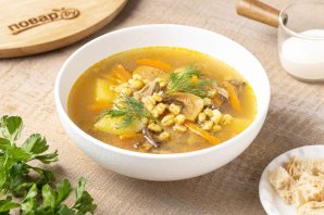 Грибной суп из сушеных грибов с перловкой Грибной суп из сушеных грибов с перловкой
