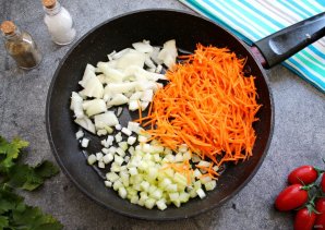 Птитим с курицей и овощами Птитим с курицей и овощами