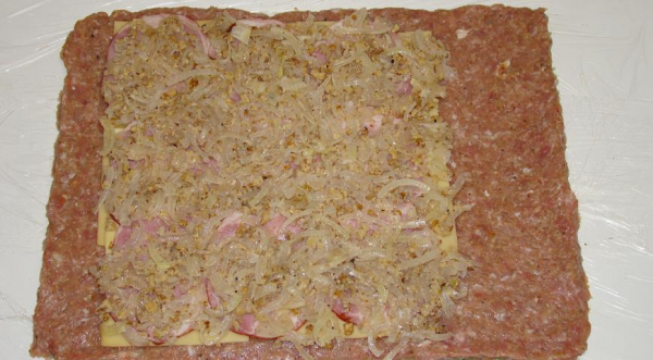 Мясной рулет Праздничный из фарша с беконом, пошаговый рецепт с фото от автора Наталья Мясной рулет Праздничный из фарша с беконом, пошаговый рецепт с фото от автора Наталья