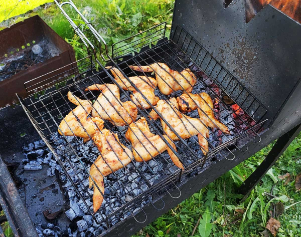 Куриные крылышки на мангале