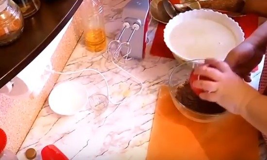 Блины на молоке тонкие, ажурные — рецепты самых вкусных блинов с дырочками
Блины на молоке тонкие, ажурные — рецепты самых вкусных блинов с дырочками