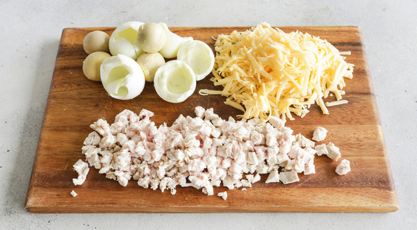 Салат Мимоза с курицей, пошаговый рецепт с фото на 358 ккал Салат Мимоза с курицей, пошаговый рецепт с фото на 358 ккал