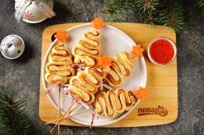 Канапе «Ёлочка» из слоеного теста Канапе «Ёлочка» из слоеного теста