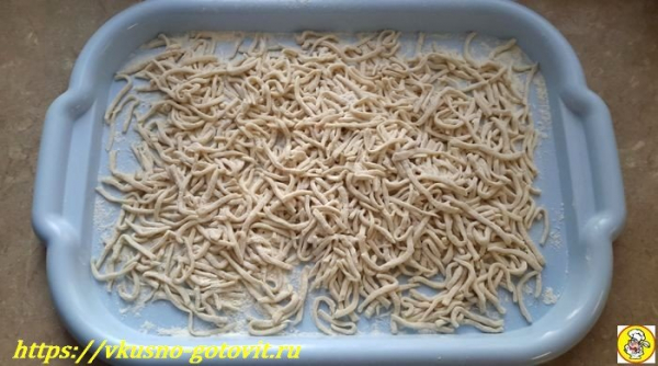 
Рецепт лапши с курицей и овощами в домашних условиях	