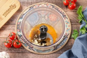 Салат "Цезарь" с креветками классический простой