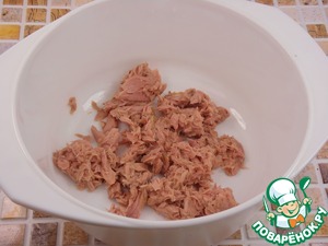 Киш с тунцом и перцем