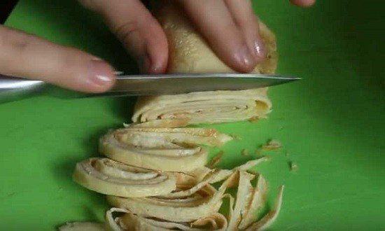 
Вкусный салат Загадка для гостей, просто объедение — попробуйте и удивите своих гостей	