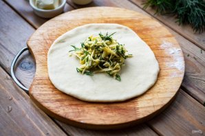 Хачапури на молоке с сыром Хачапури на молоке с сыром