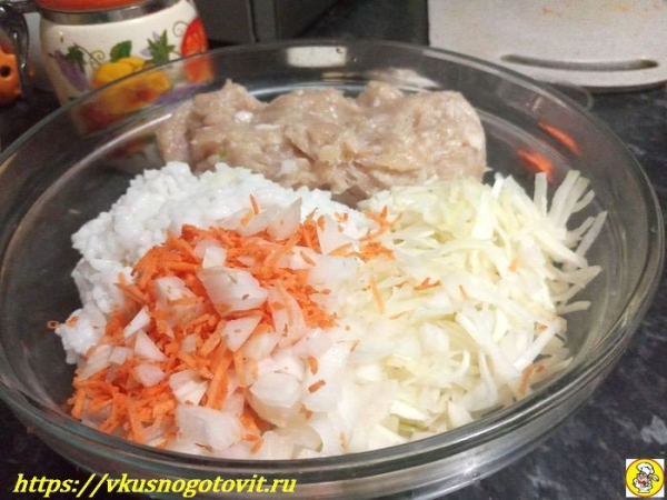 
Ленивые голубцы с капустой рисом и фаршем в духовке	