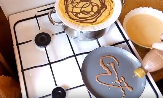 Блины на молоке тонкие, ажурные — рецепты самых вкусных блинов с дырочками
Блины на молоке тонкие, ажурные — рецепты самых вкусных блинов с дырочками