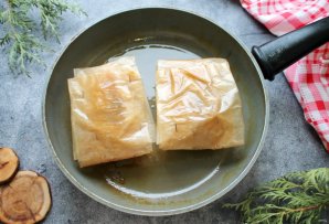 Сочная котлета жареная в конвертике Сочная котлета жареная в конвертике