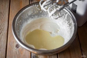 Мороженое из сливок и сгущенки в домашних условиях Мороженое из сливок и сгущенки в домашних условиях