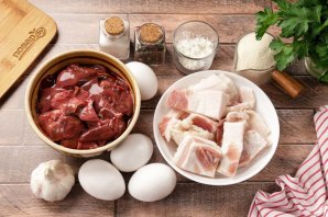 Домашняя печеночная колбаса в пакете Домашняя печеночная колбаса в пакете