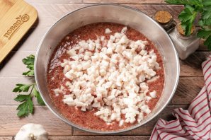 Домашняя печеночная колбаса в пакете Домашняя печеночная колбаса в пакете