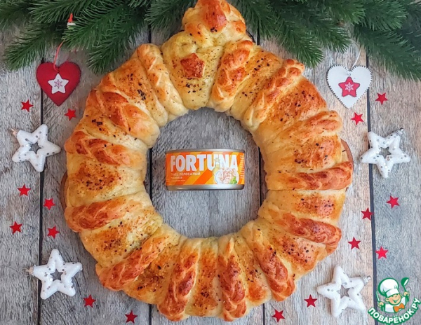 Пирог с тунцом и яйцом "Новогодний" Пирог с тунцом и яйцом "Новогодний"