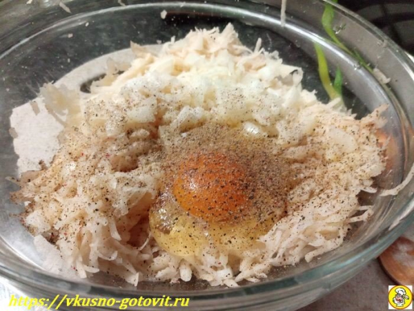 
Картофельные драники — классический пошаговый рецепт на сковороде	