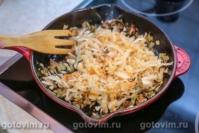 Мясные рулетики с квашеной капустой Мясные рулетики с квашеной капустой