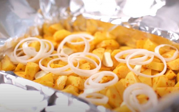 Курица в духовке кусочками — 6 самых вкусных рецептов
Курица в духовке кусочками — 6 самых вкусных рецептов