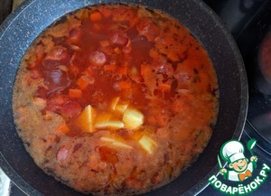 Айнтопф из поленты с копчёными колбасками Айнтопф из поленты с копчёными колбасками