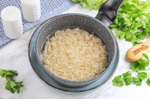 Оладьи из вермишели с сыром Оладьи из вермишели с сыром