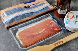 Канапе «Ёлочка» из слоеного теста Канапе «Ёлочка» из слоеного теста