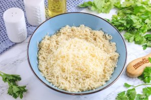 Оладьи из вермишели с сыром Оладьи из вермишели с сыром