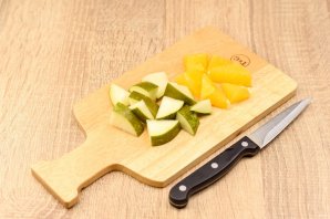 Фруктовый салат с мягким сыром Фруктовый салат с мягким сыром