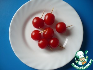 Елка из овощей и тунца