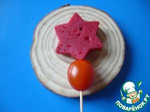 Елка из овощей и тунца