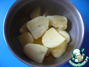 Елка из овощей и тунца