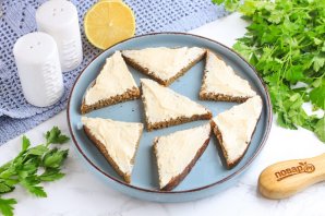 Канапе с селедкой и лимоном Канапе с селедкой и лимоном