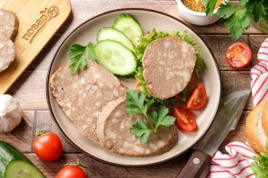 Домашняя печеночная колбаса в пакете Домашняя печеночная колбаса в пакете