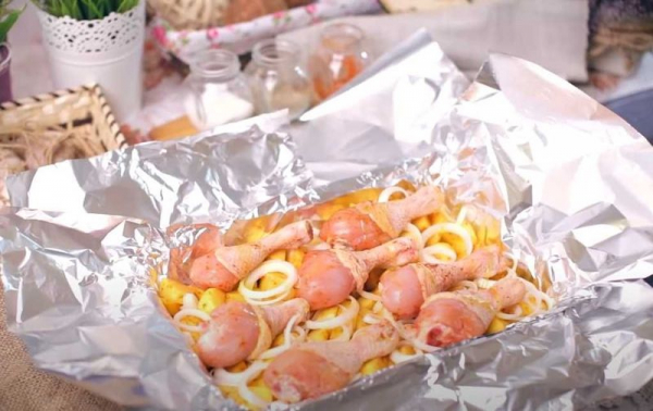 Курица в духовке кусочками — 6 самых вкусных рецептов
Курица в духовке кусочками — 6 самых вкусных рецептов