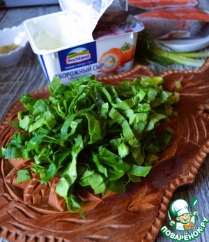 Форель с цветной капустой и шпинатом