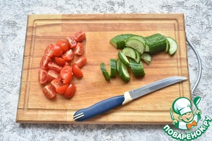 Легкий салат с тунцом и фетой Легкий салат с тунцом и фетой