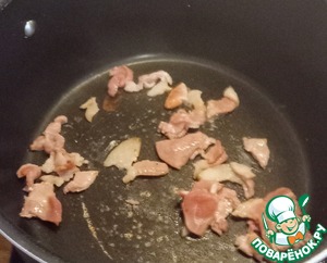 Мидии с беконом и корневым сельдереем