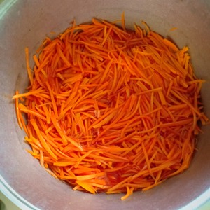 Морковь по-корейски на зиму