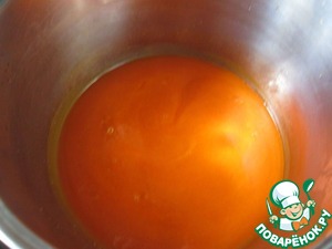 Облепиховый сок с сахаром и клюквой Облепиховый сок с сахаром и клюквой