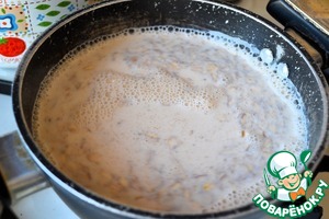 Овсяная каша на топленом молоке Овсяная каша на топленом молоке