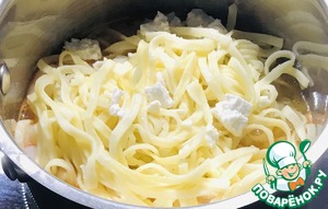 Паста с креветками, лимоном и чесноком Паста с креветками, лимоном и чесноком