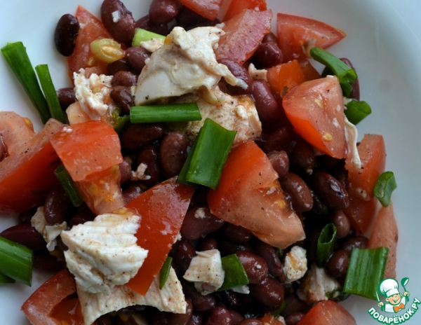 Салат из курицы с фасолью Салат из курицы с фасолью