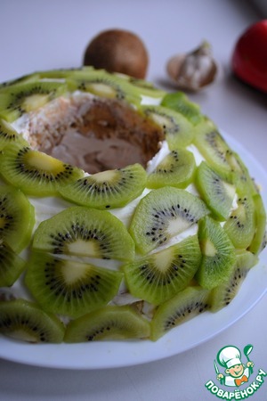 Салат "Изумрудный" с грецкими орехами Салат "Изумрудный" с грецкими орехами