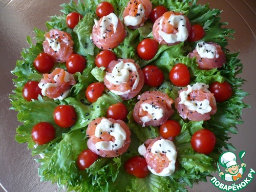 Салат с плавленым сыром и форелью