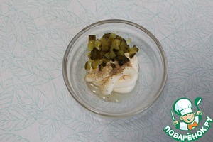 Салат с тунцом и горячей заправкой Салат с тунцом и горячей заправкой