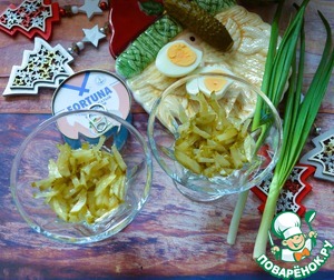 Салат слоёный "Новогодний"