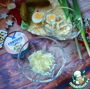 Салат слоёный "Новогодний"