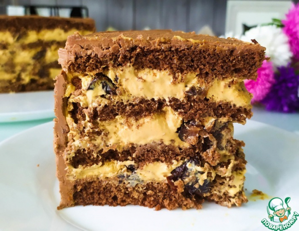 Шоколадный торт с "пьяным" черносливом