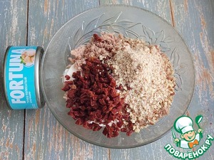 Сырная закуска "Ёлочка" с тунцом