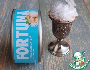 Сырная закуска "Ёлочка" с тунцом