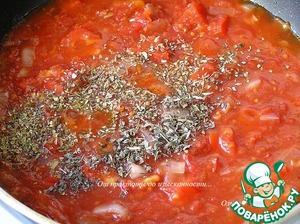 Закуска из яиц в красном соусе